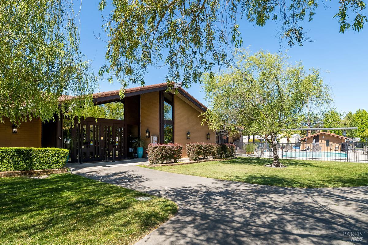 Property photo 36