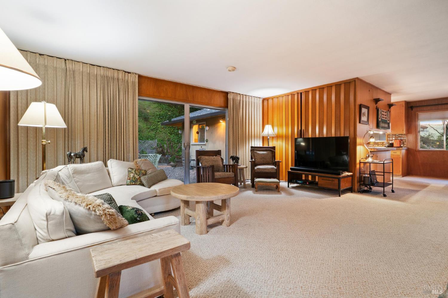 Property photo 43