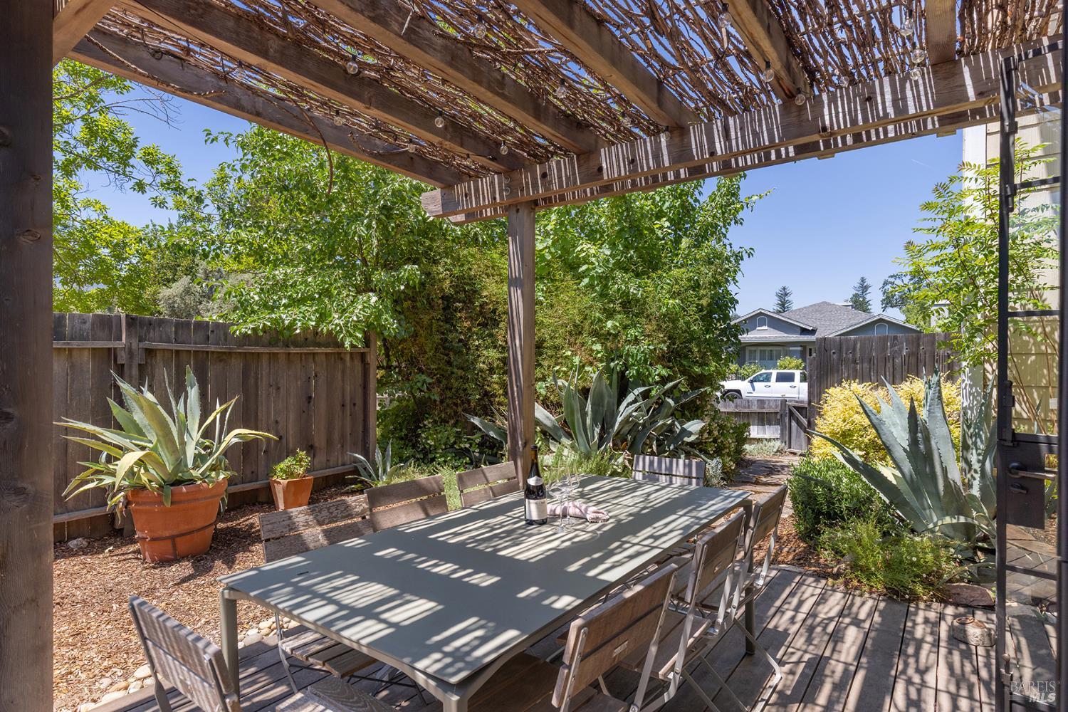 Property photo 36