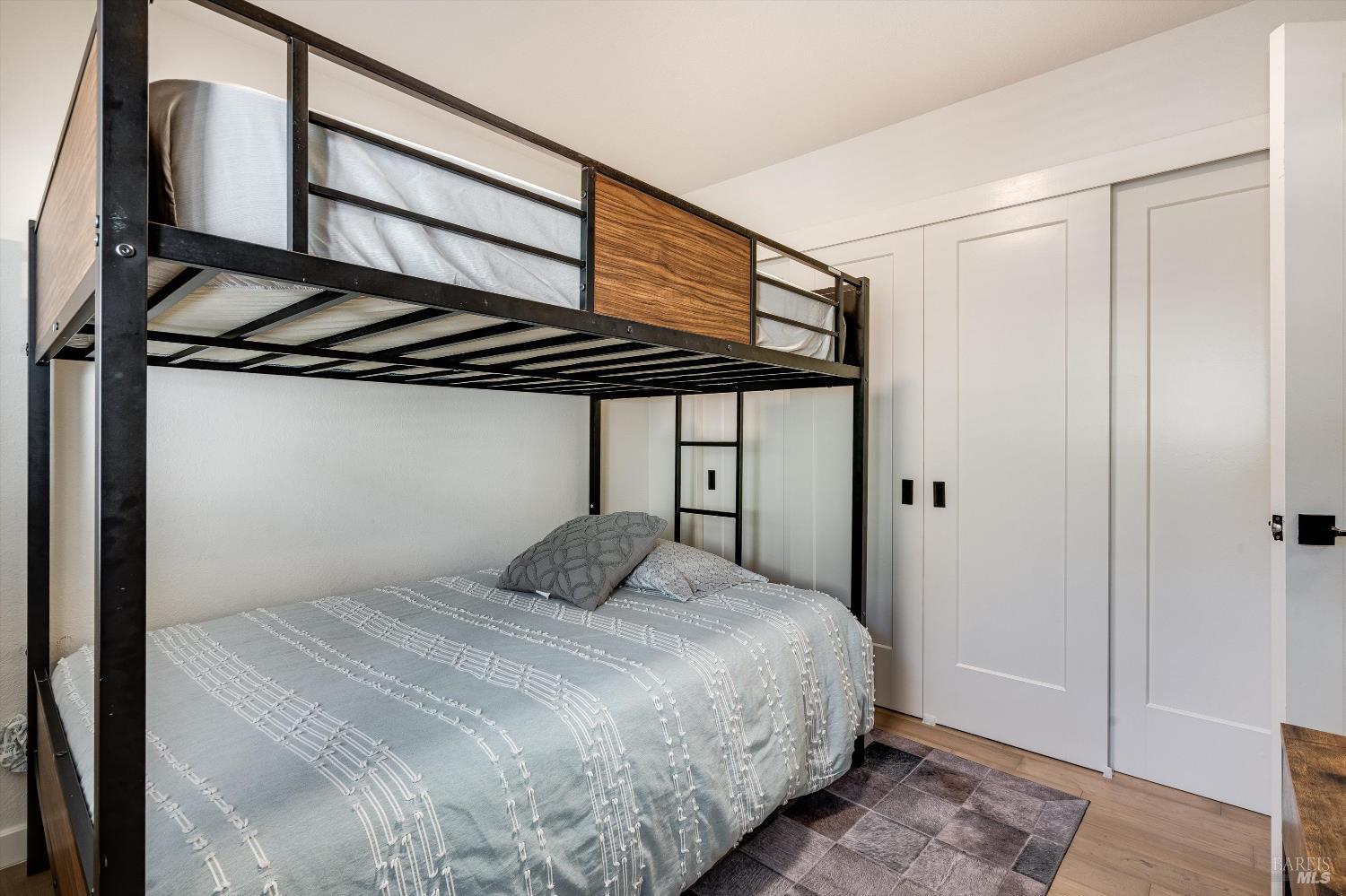 Property photo 43