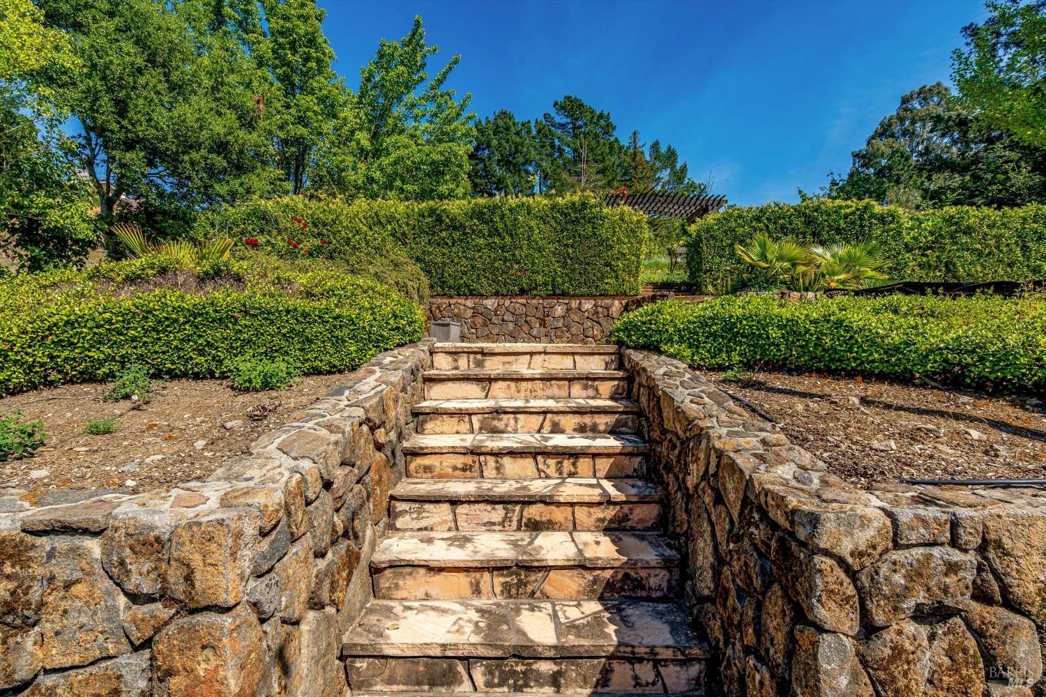 Property photo 46