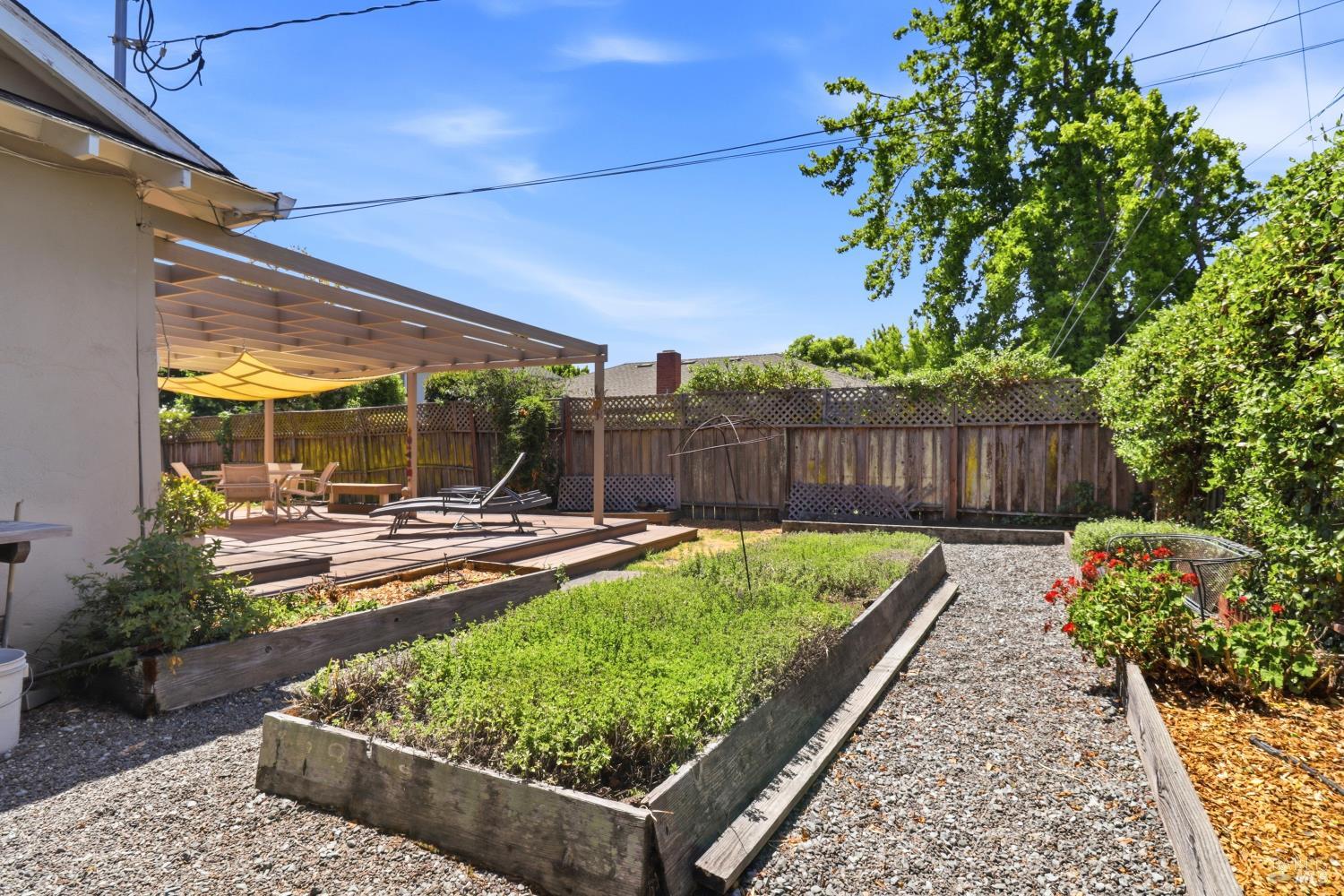 Property photo 40