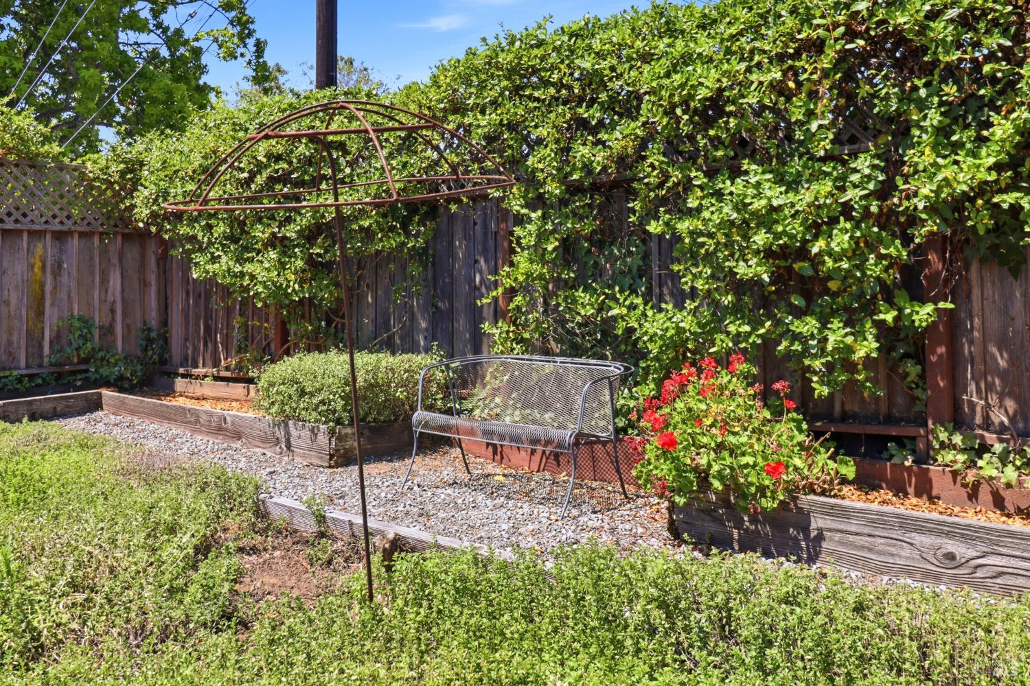 Property photo 41