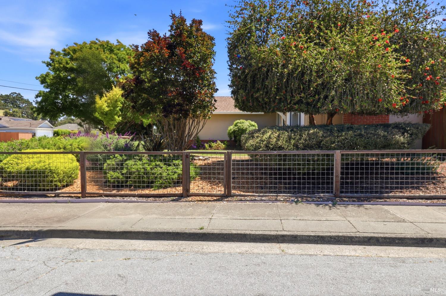 Property photo 47
