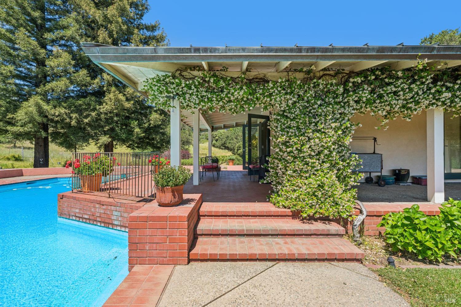 Property photo 30