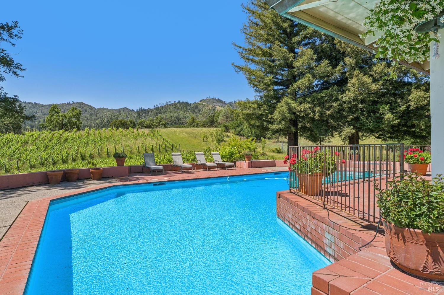 Property photo 31
