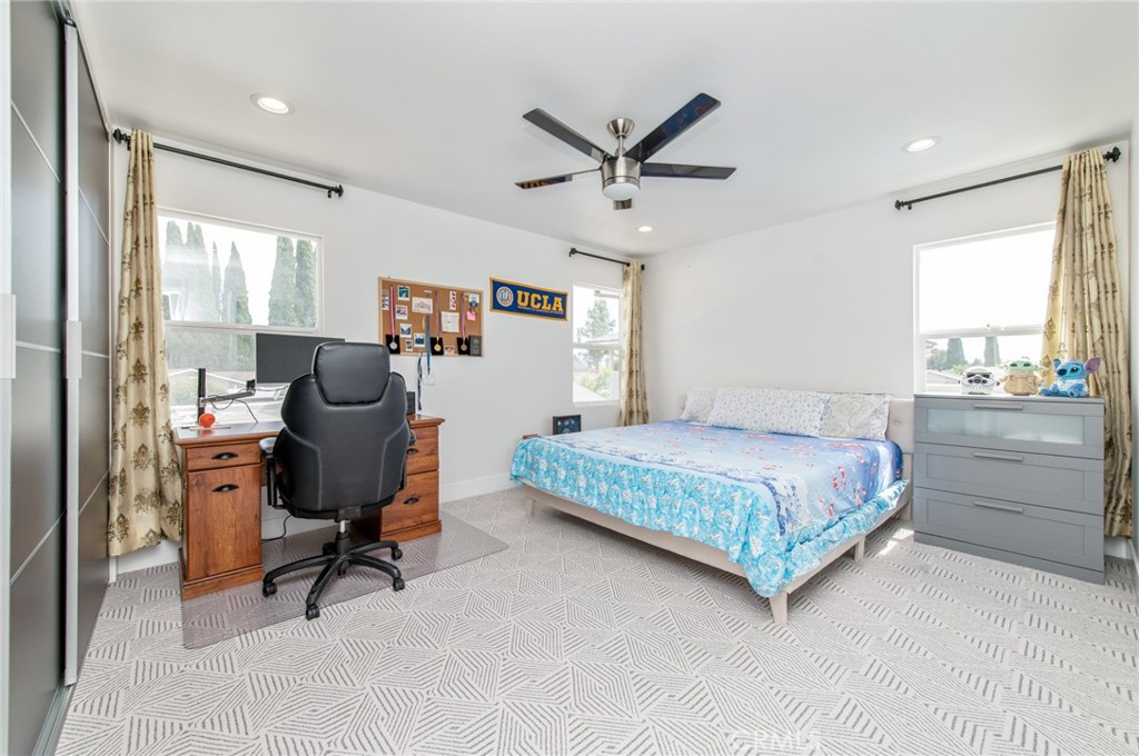 Property photo 36