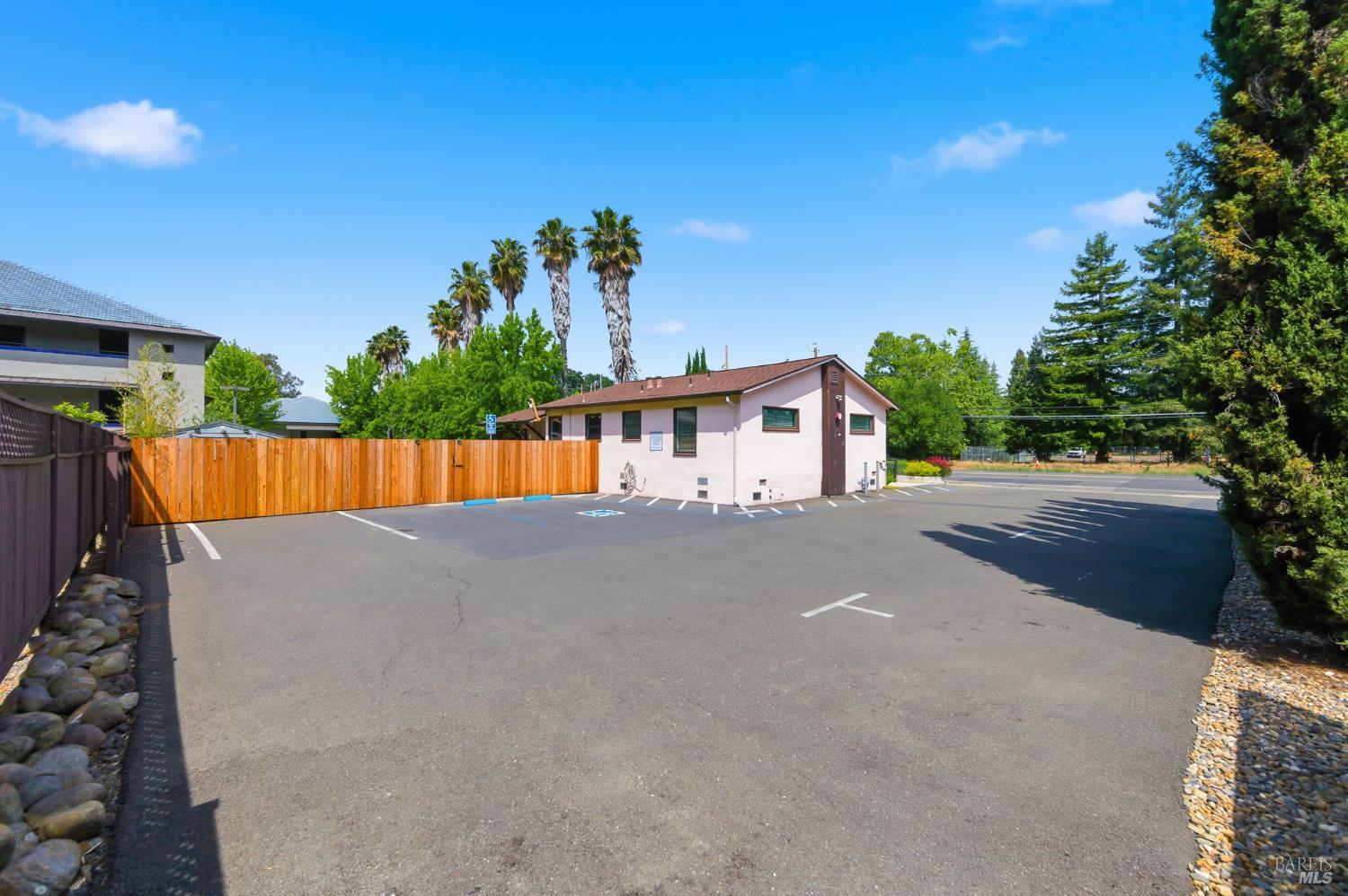 Property photo 42