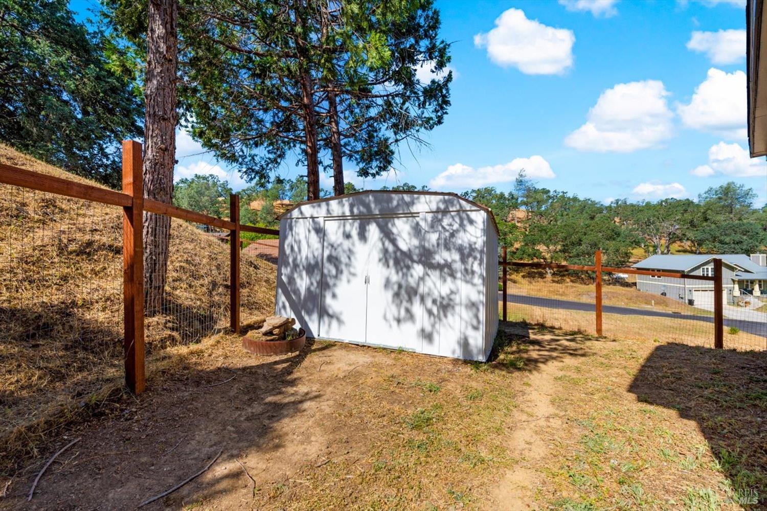 Property photo 33