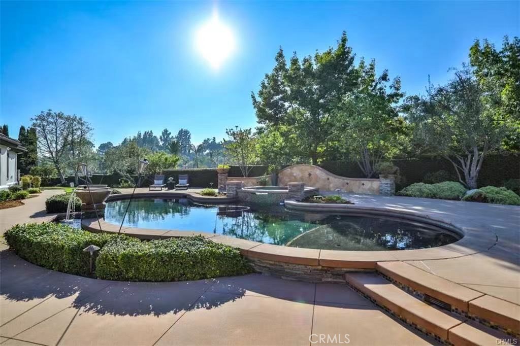 Property photo 42