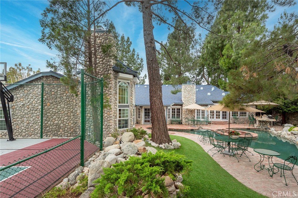 Property photo 17