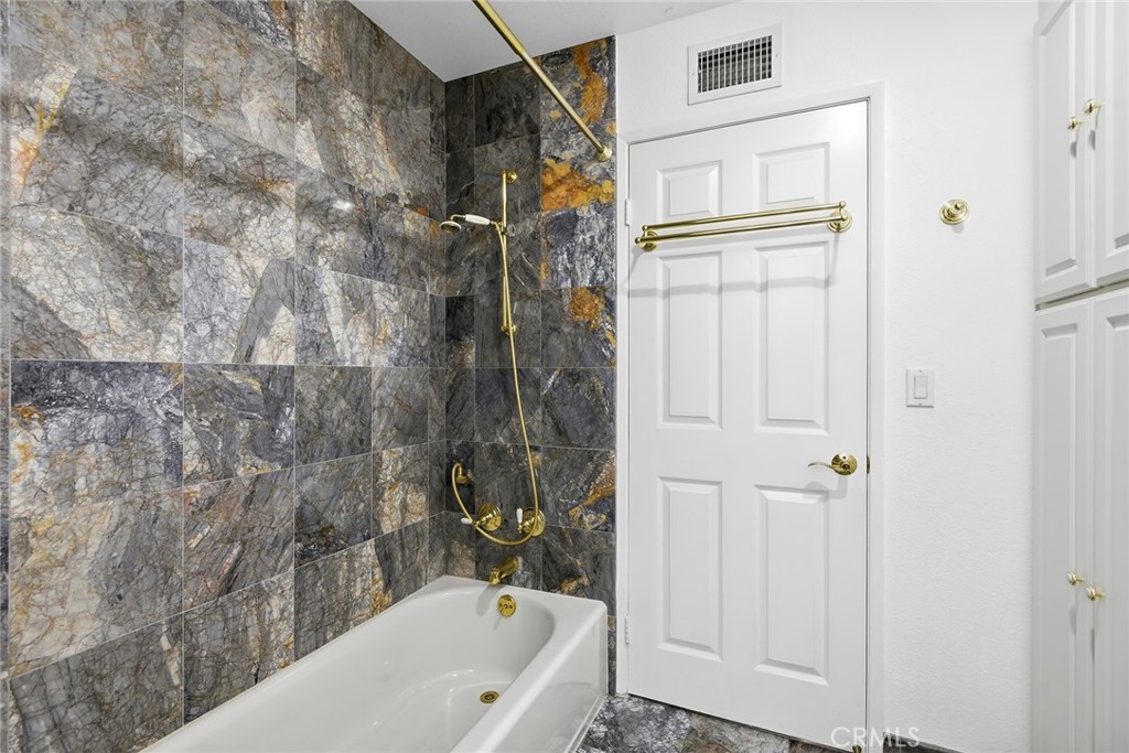 Property photo 50