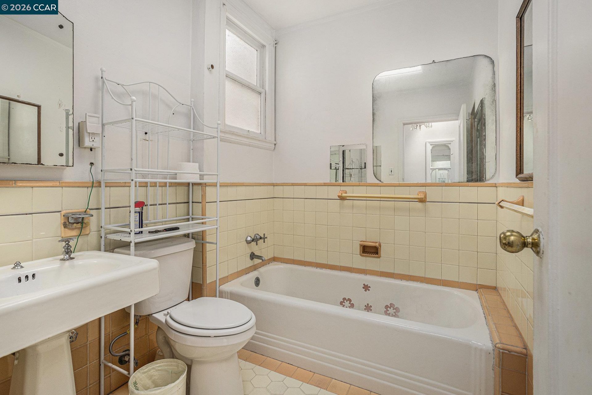 Property photo 25