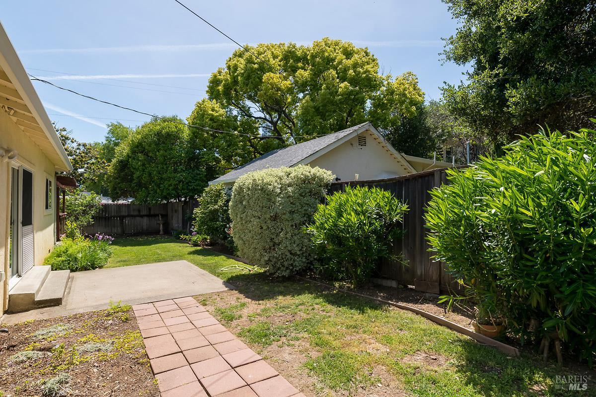 Property photo 24