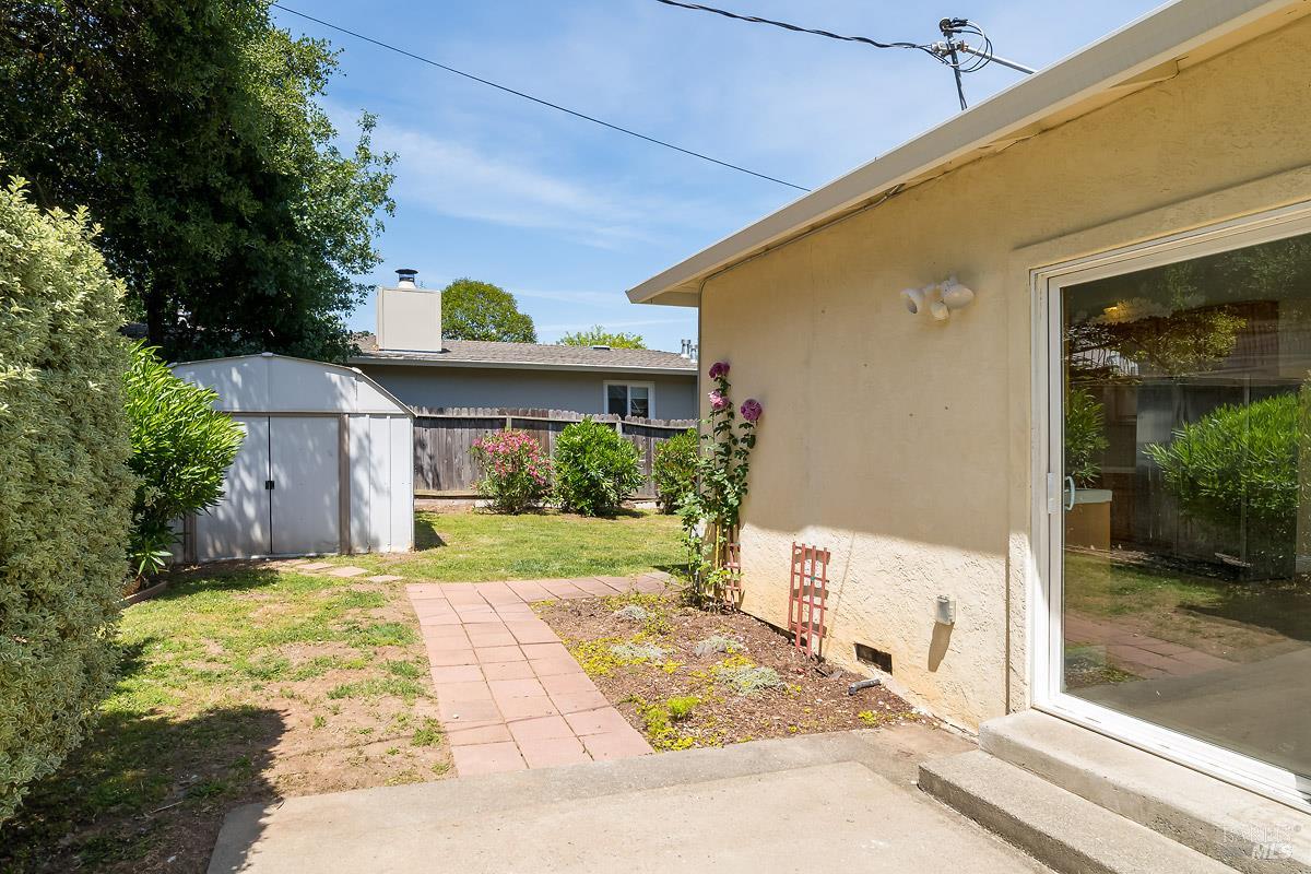 Property photo 28
