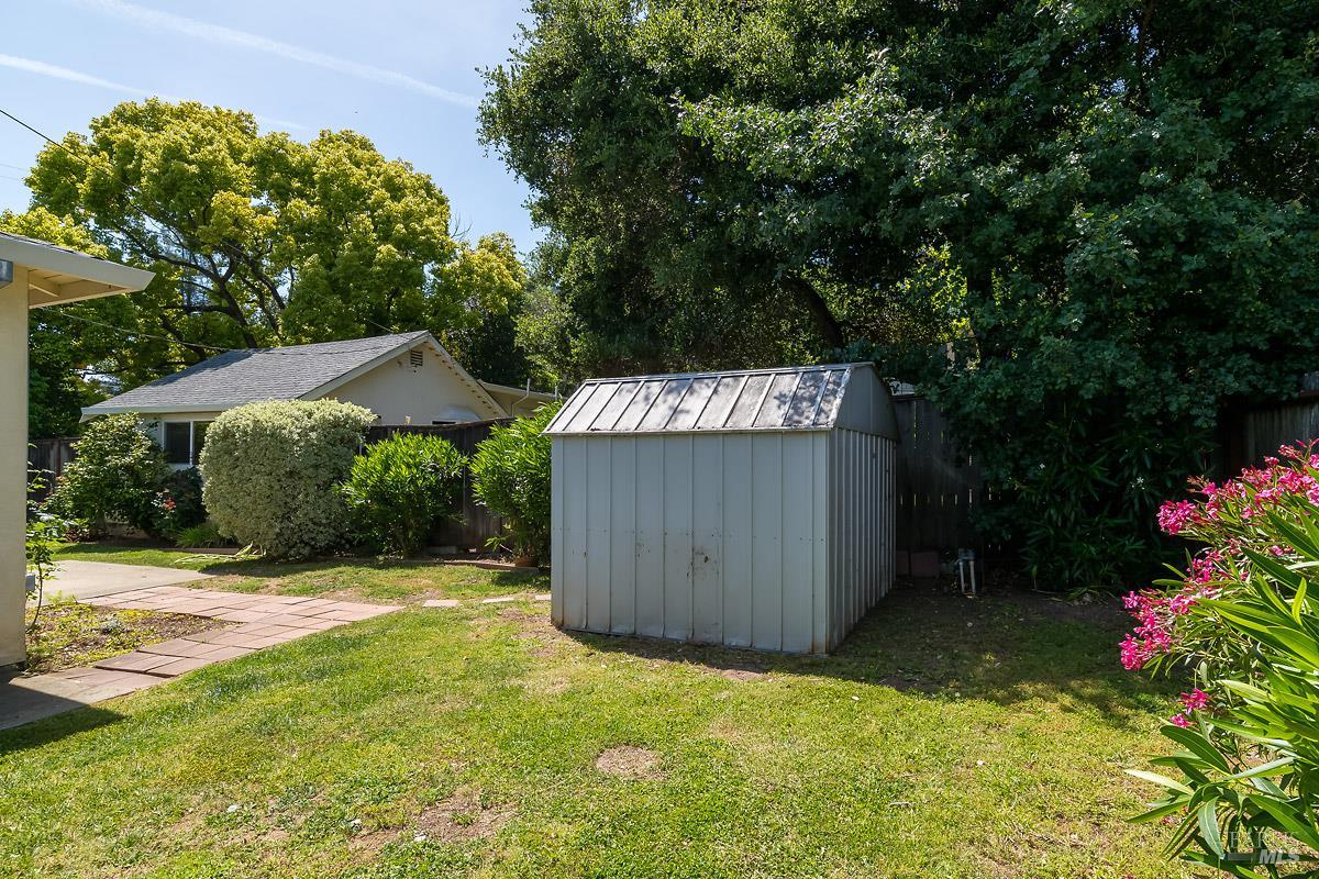 Property photo 31