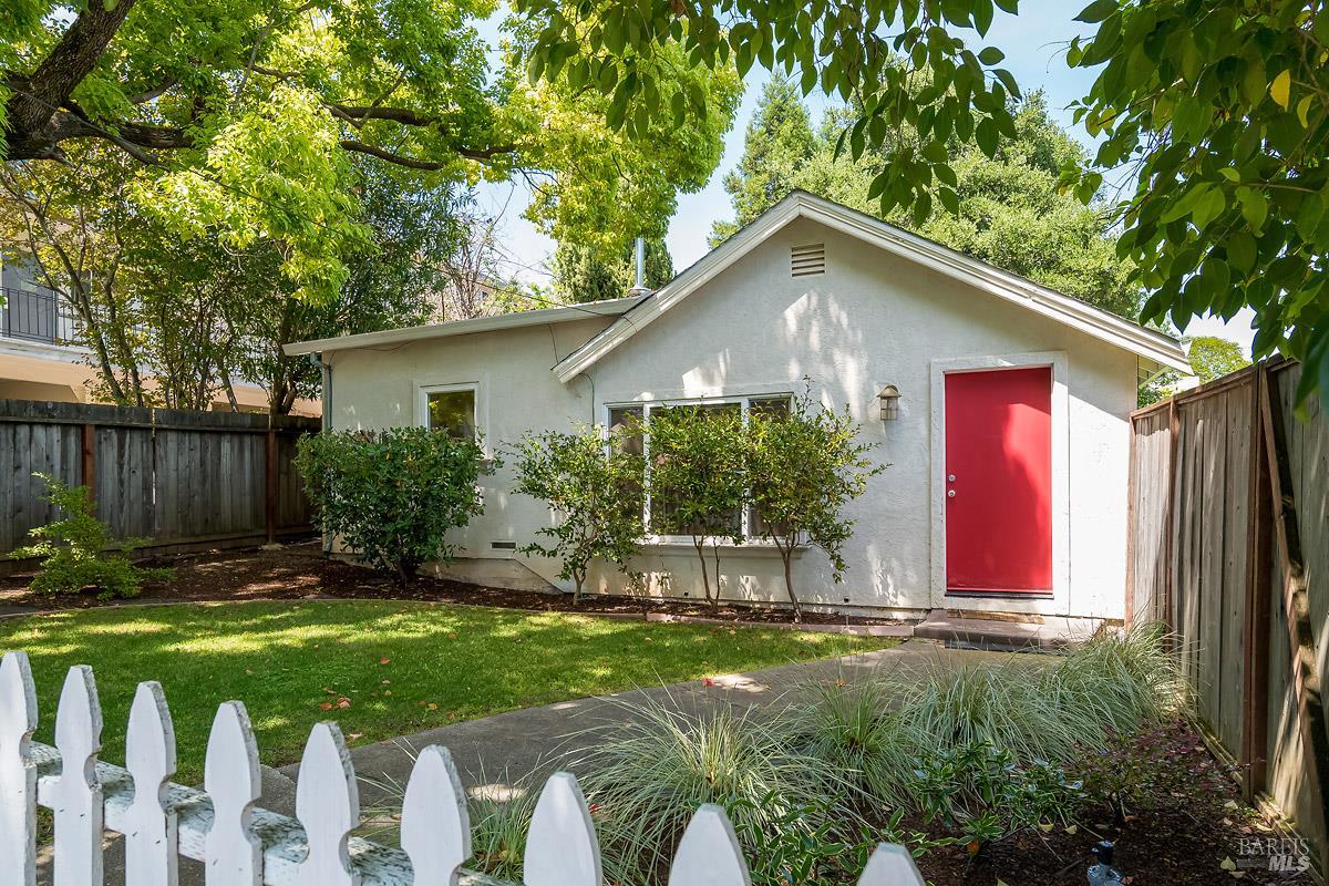 Property photo 34