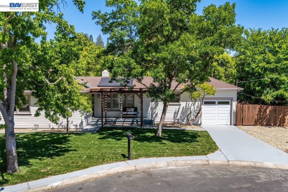 Property photo 11