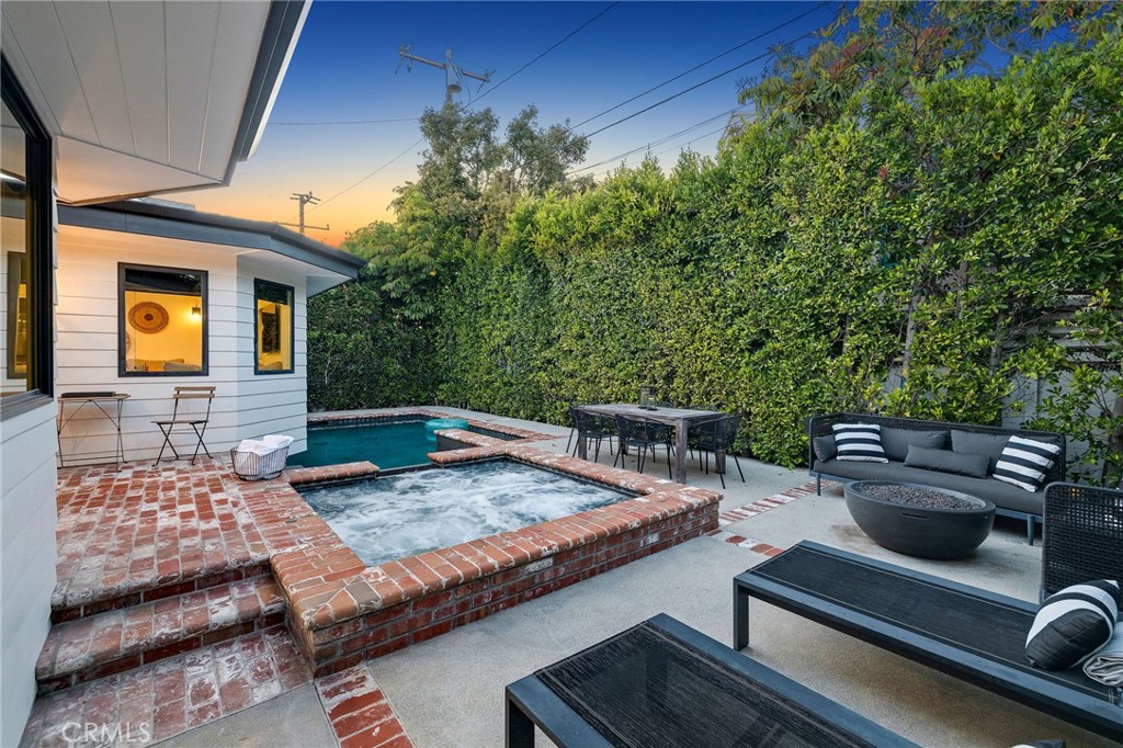 Property photo 44
