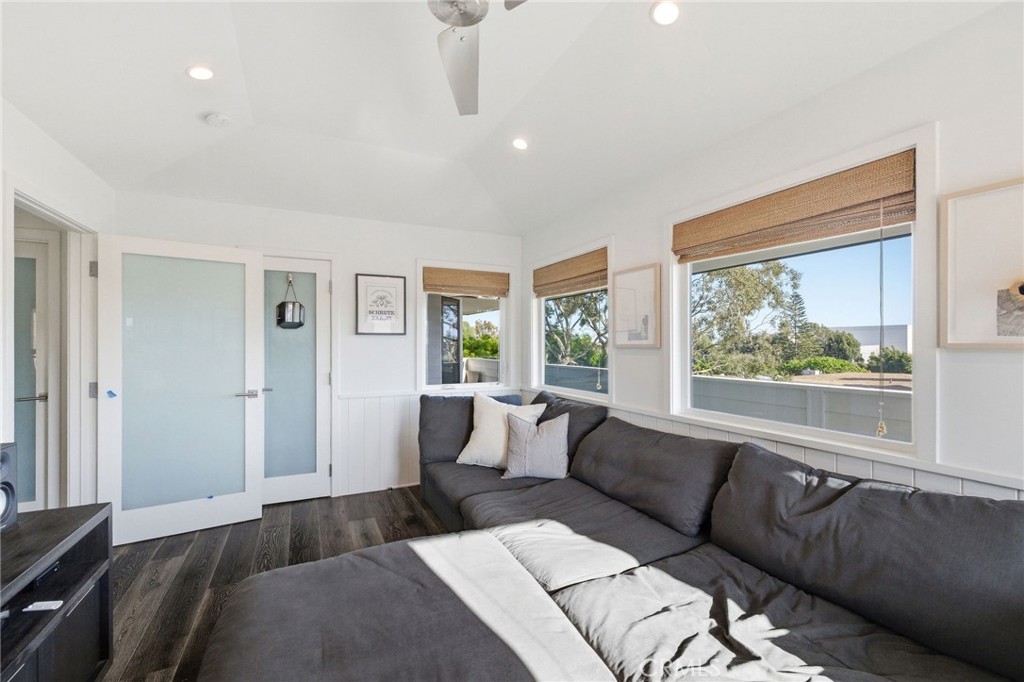 Property photo 50