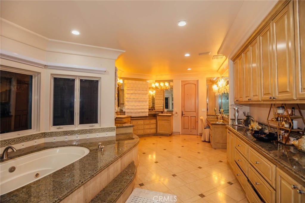 Property photo 50
