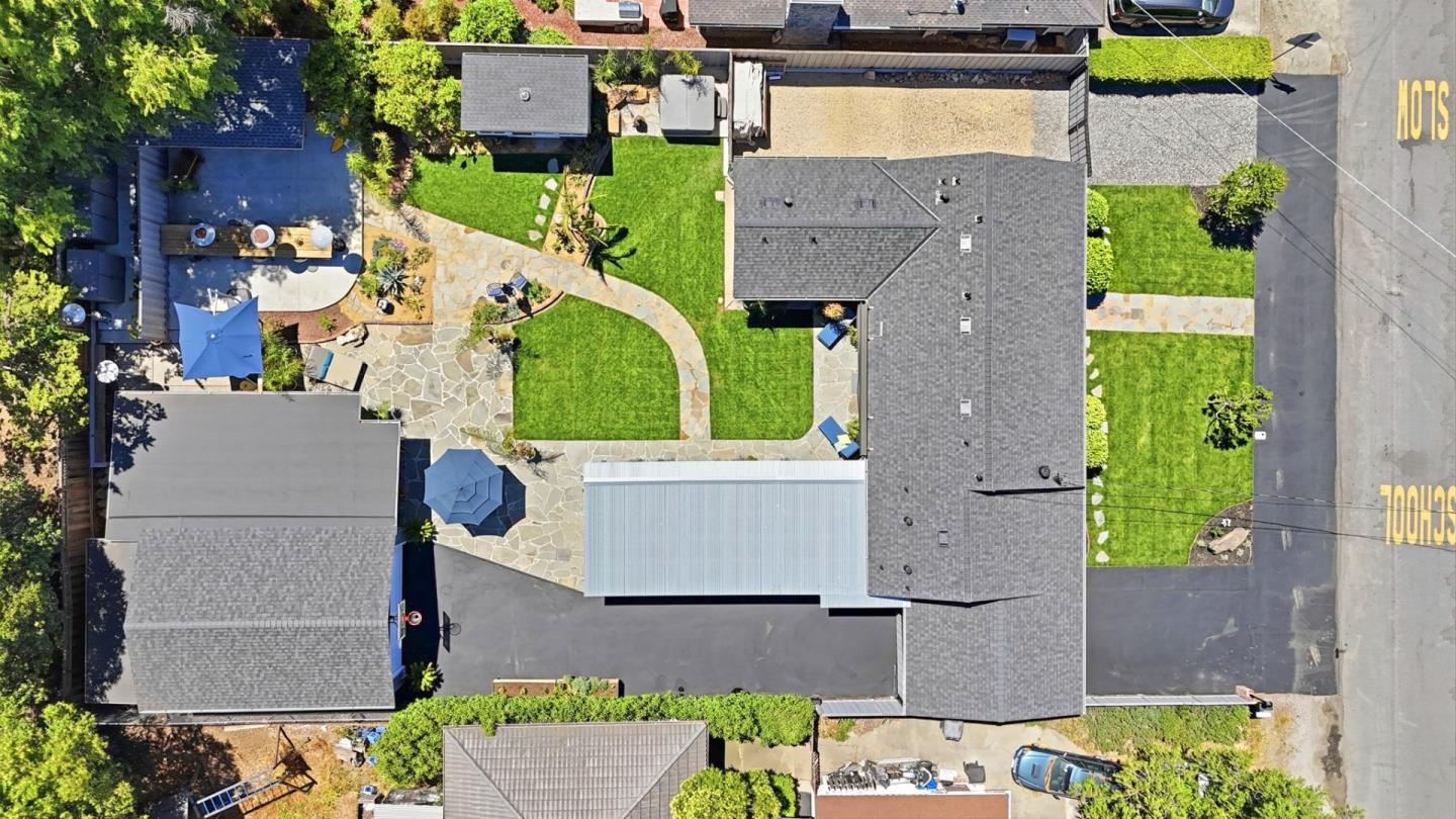 Property photo 31
