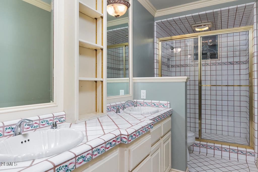 Property photo 25