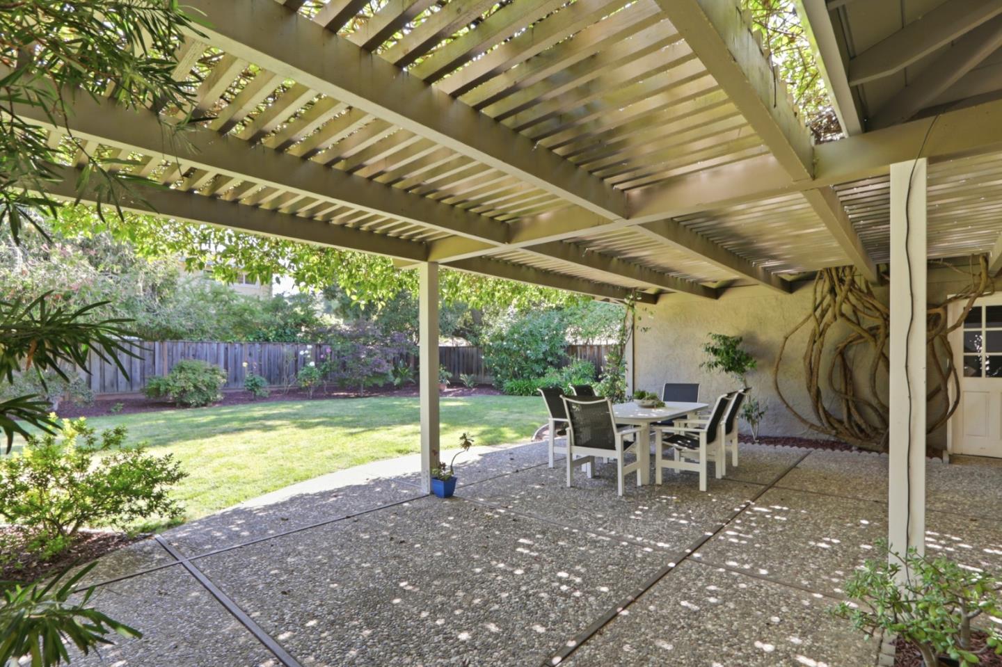 Property photo 37