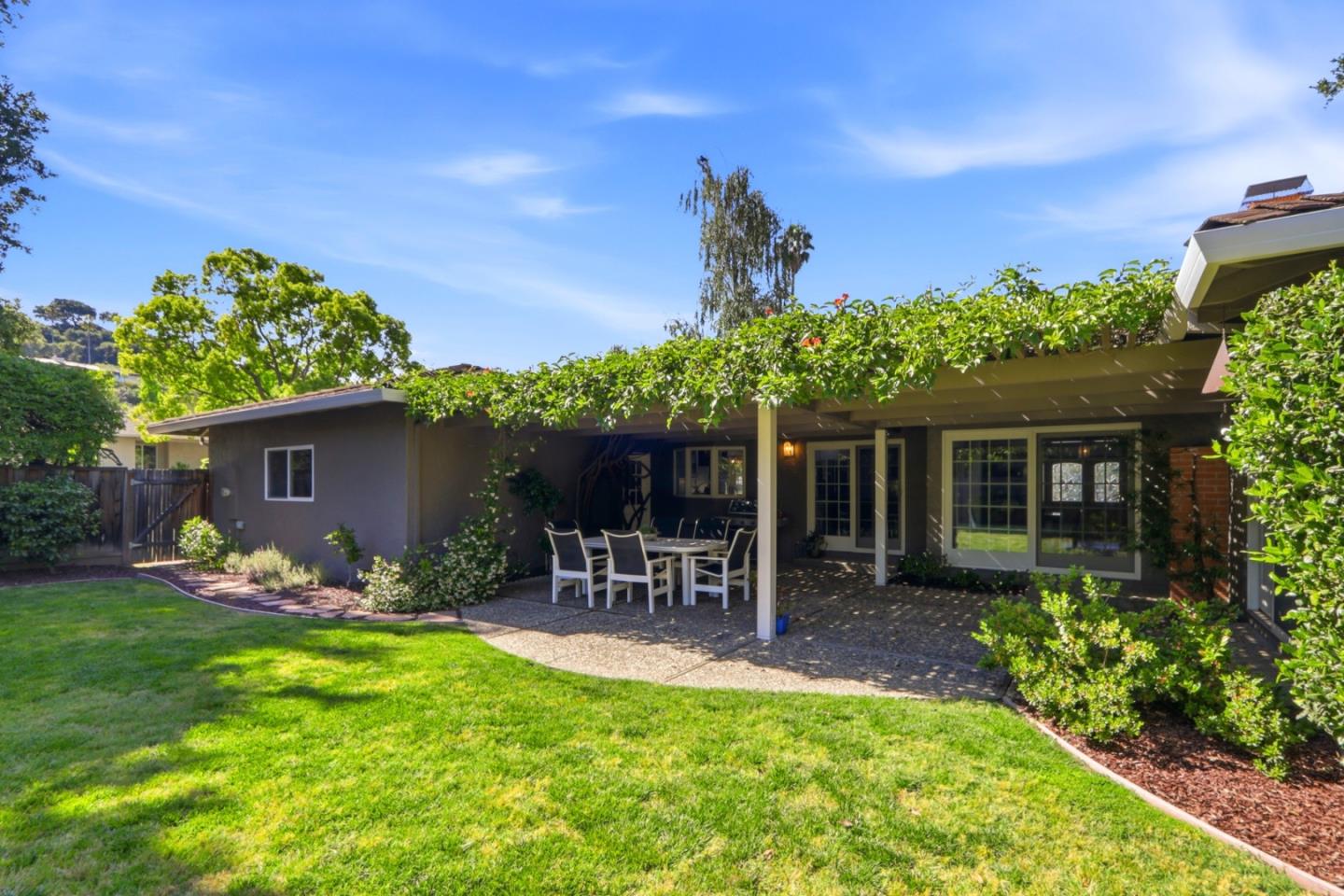 Property photo 38