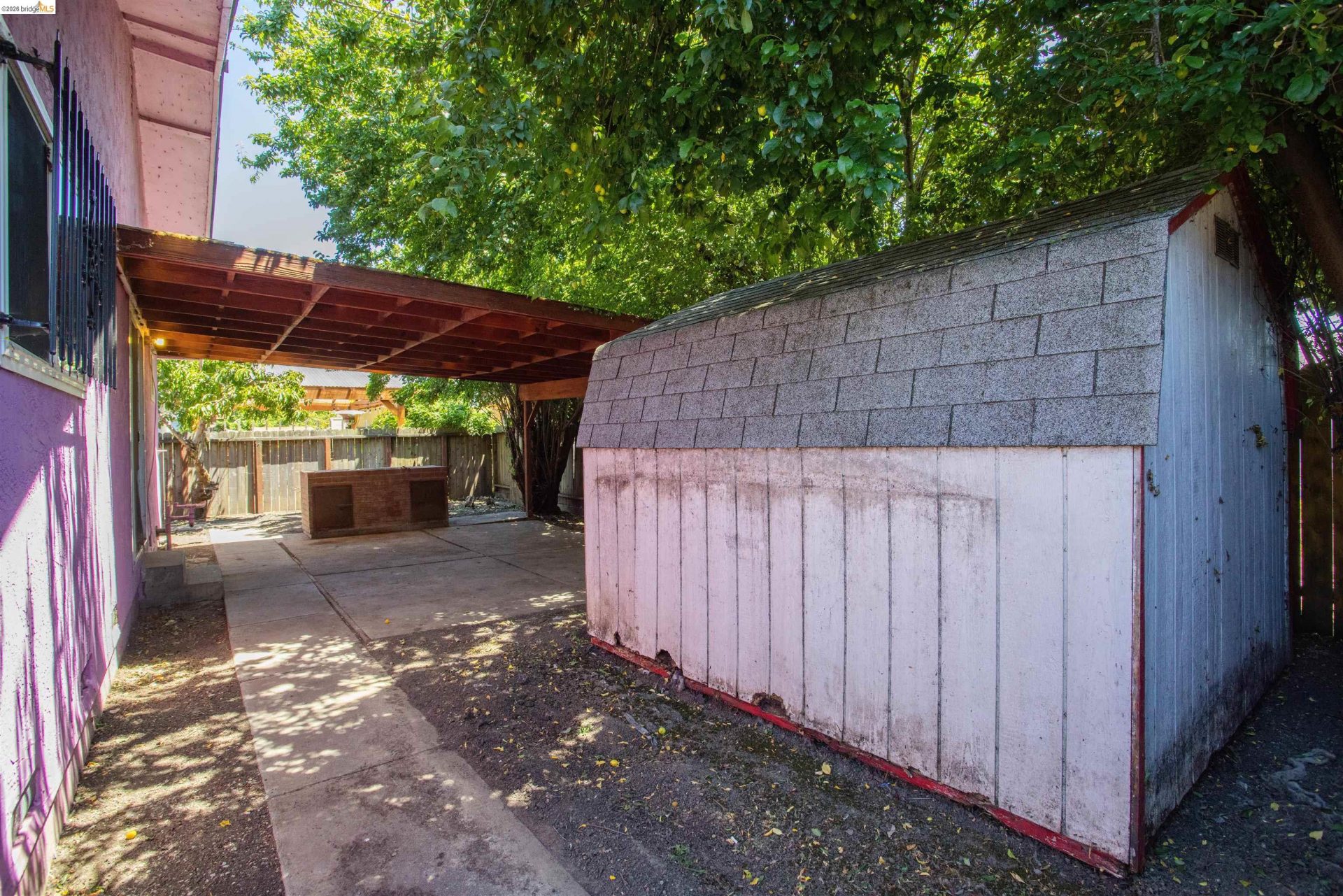 Property photo 32
