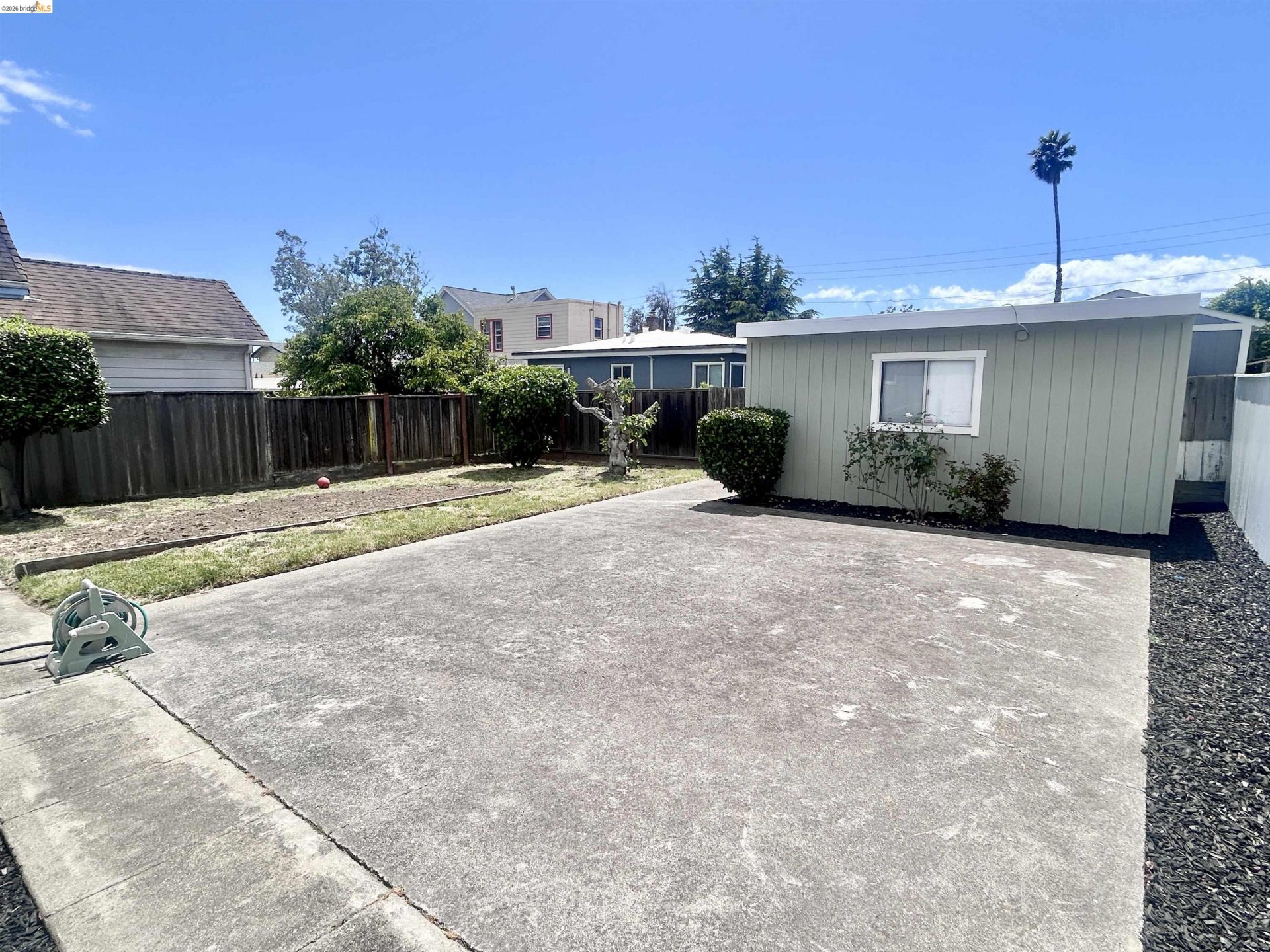 Property photo 31