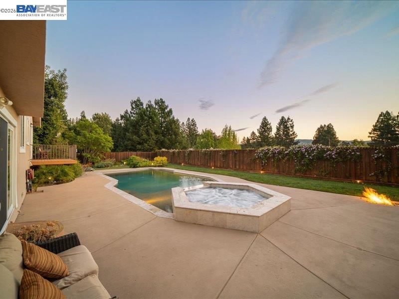 Property photo 42