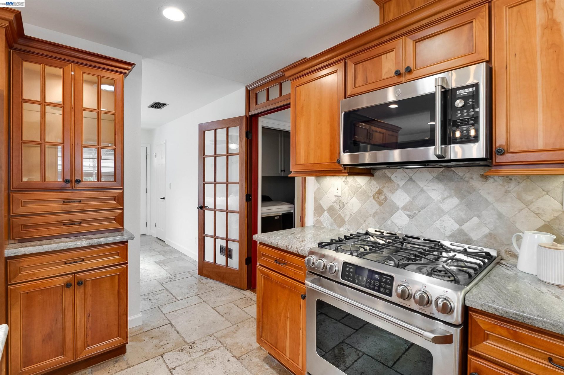 Property photo 24