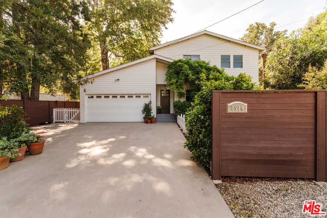 Property photo 46