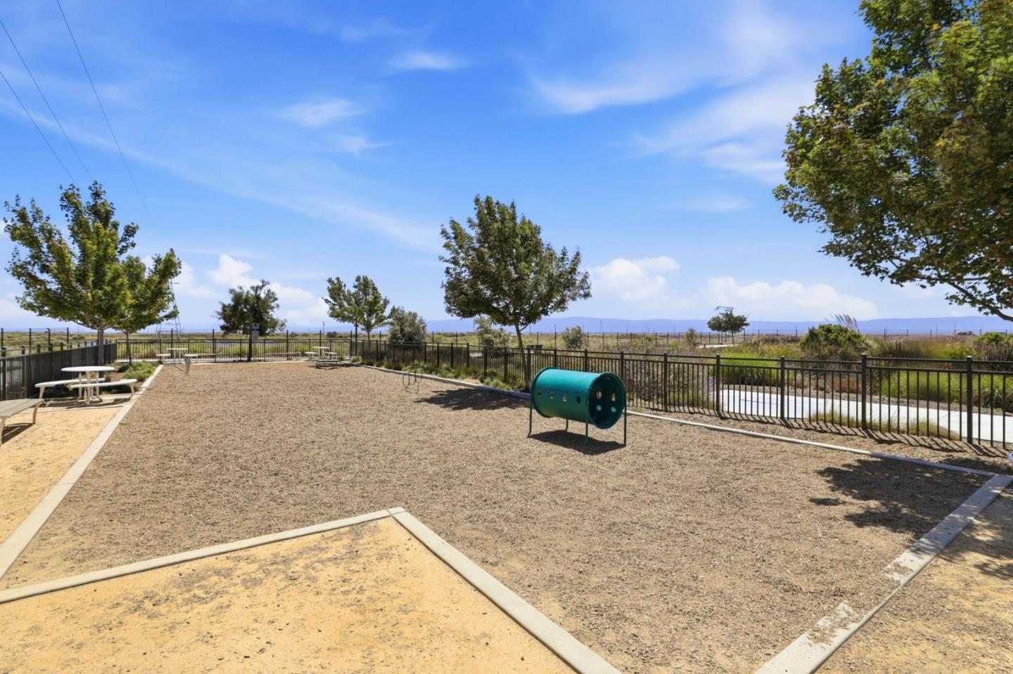 Property photo 42