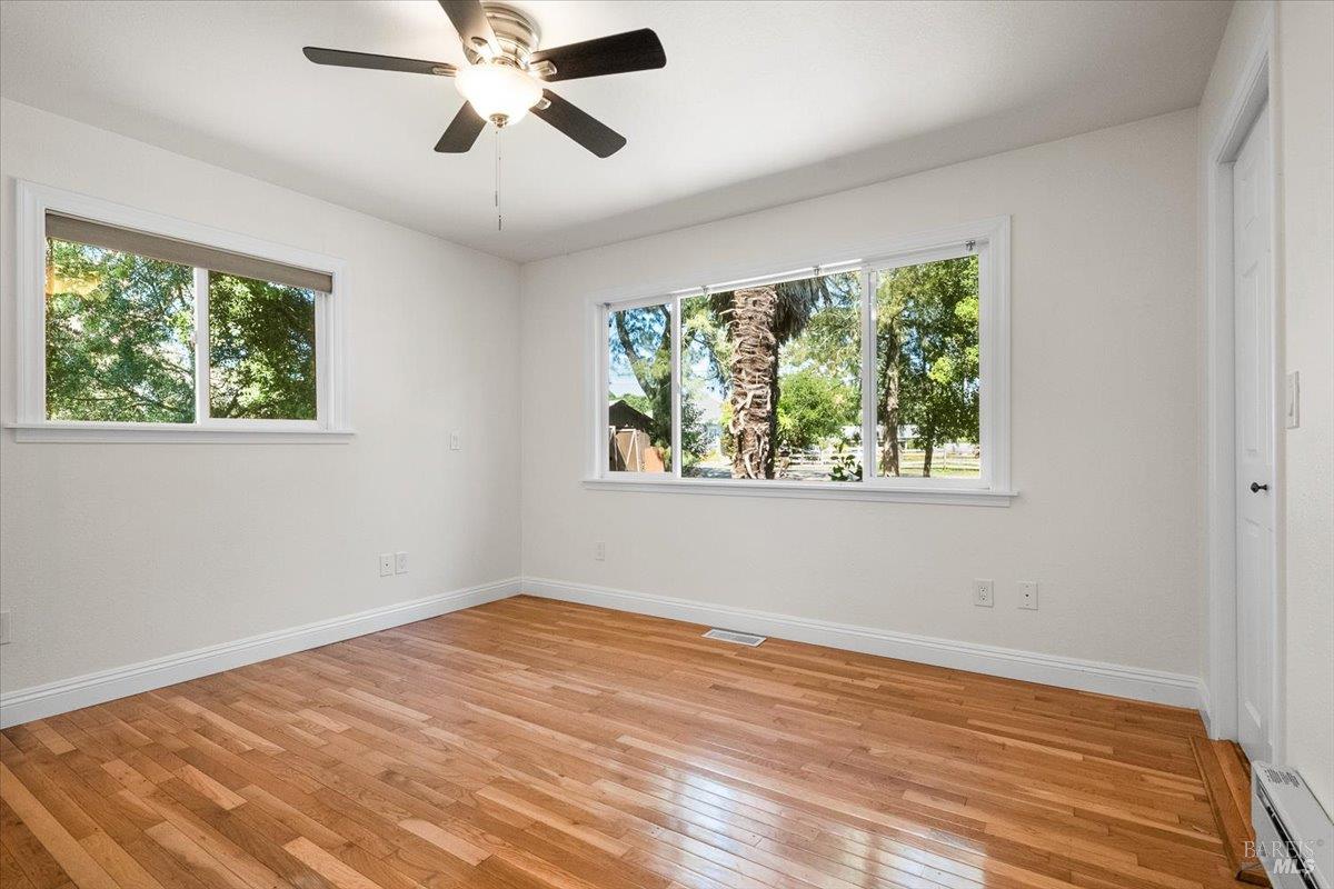Property photo 23