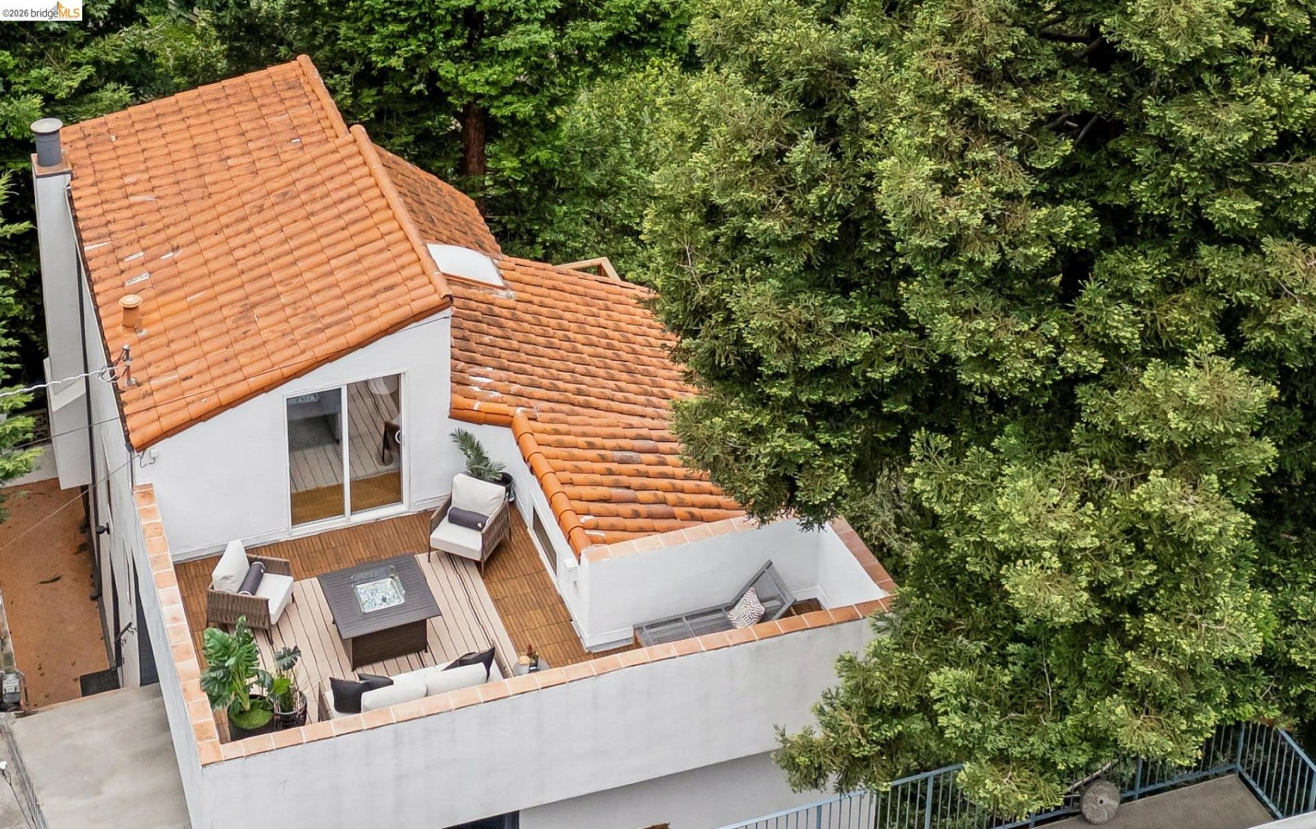 Property photo 44