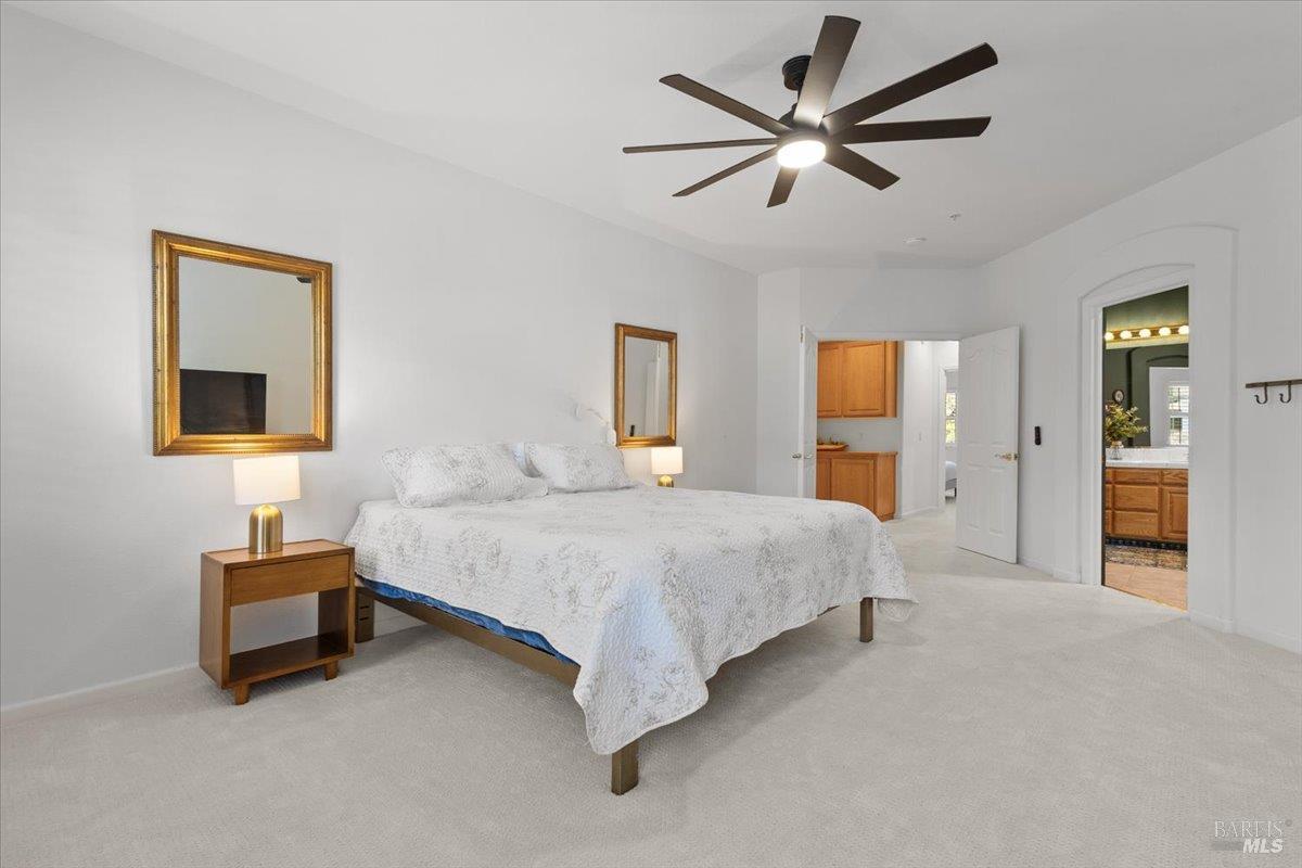 Property photo 31