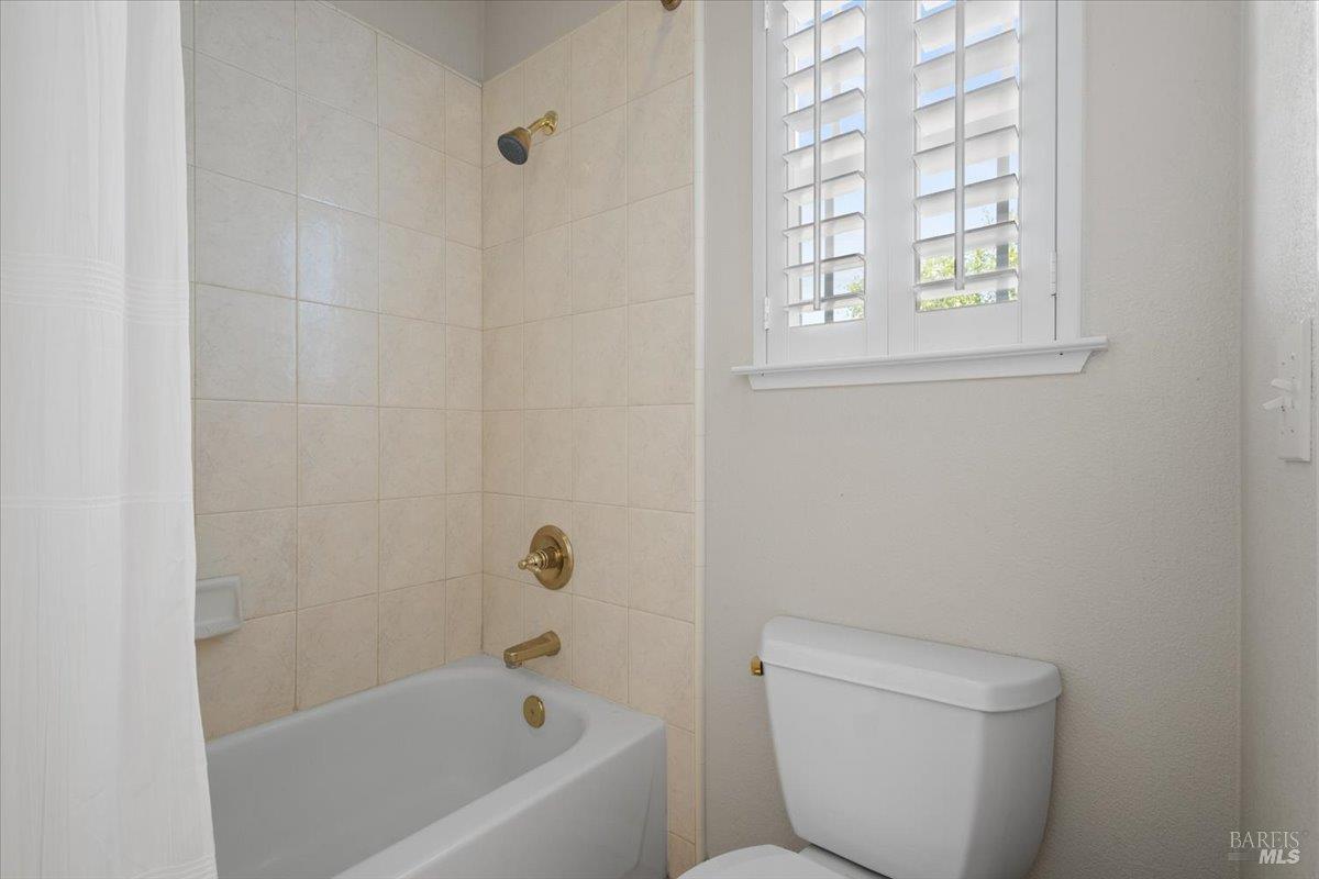 Property photo 44