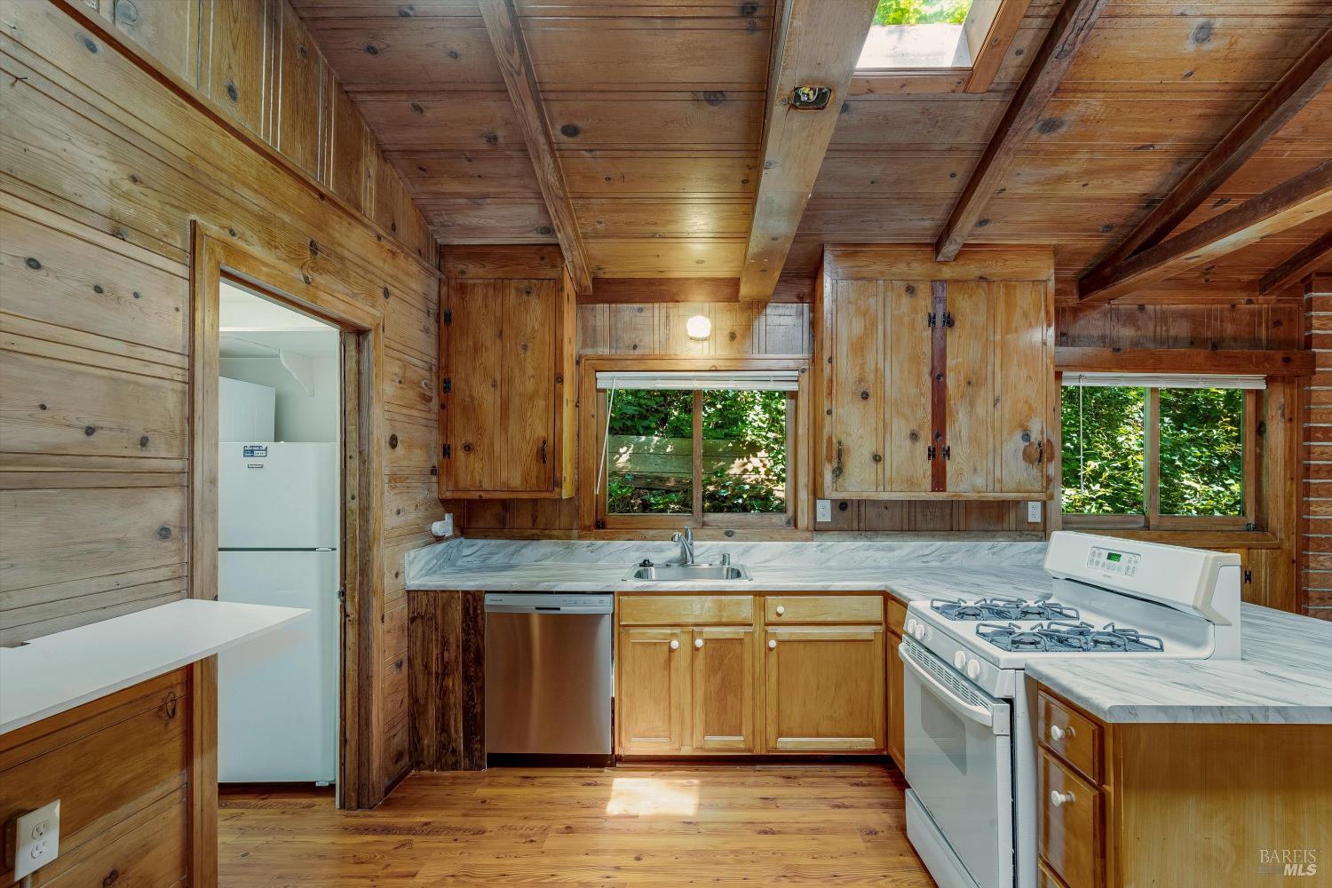 Property photo 35