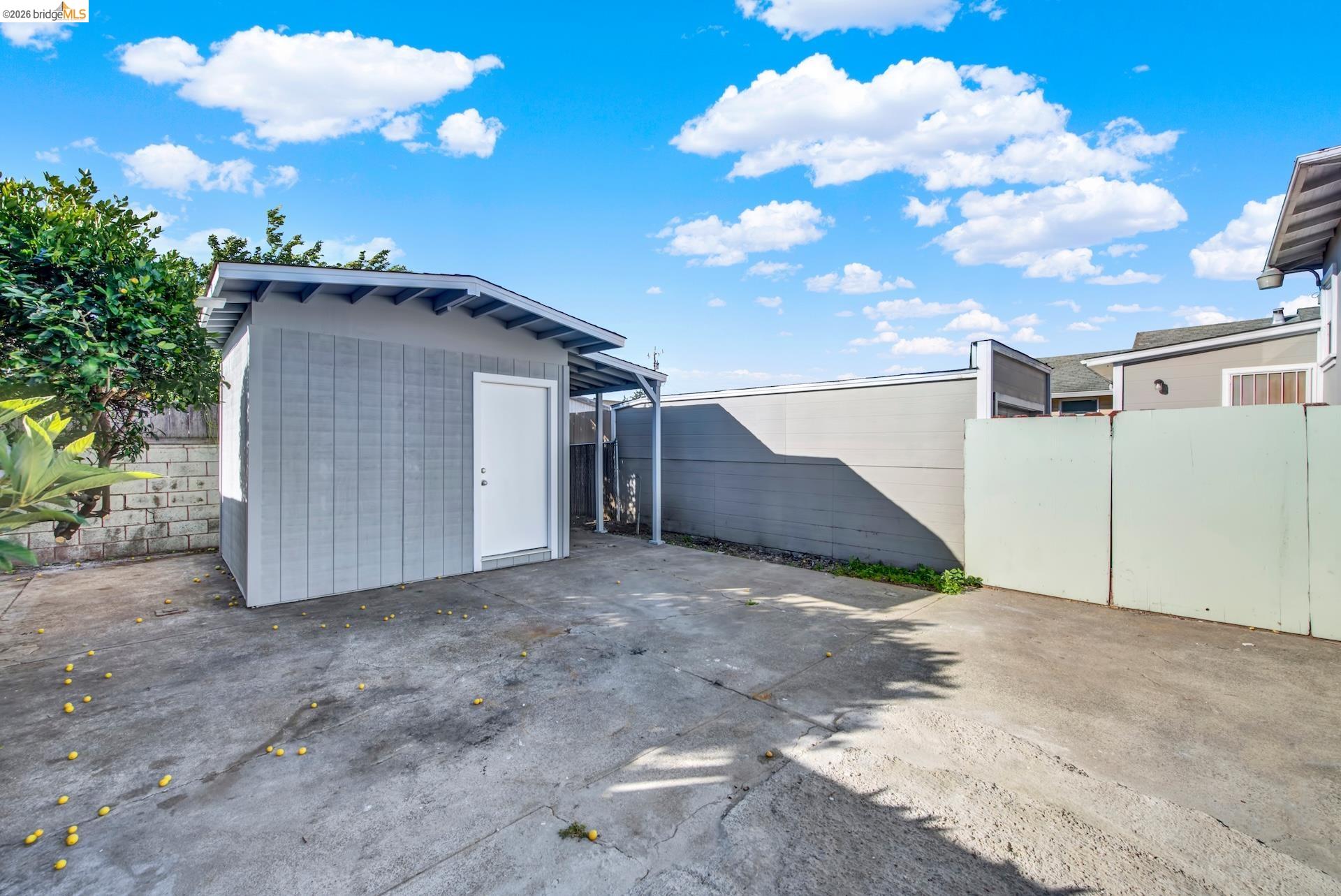 Property photo 35