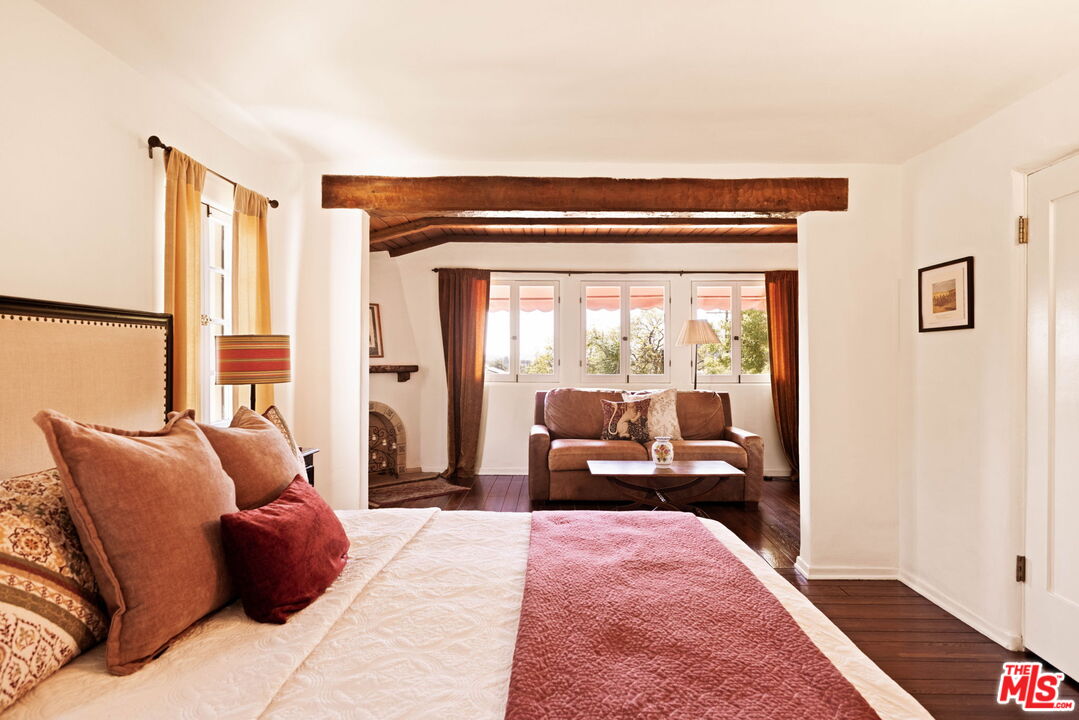 Property photo 33