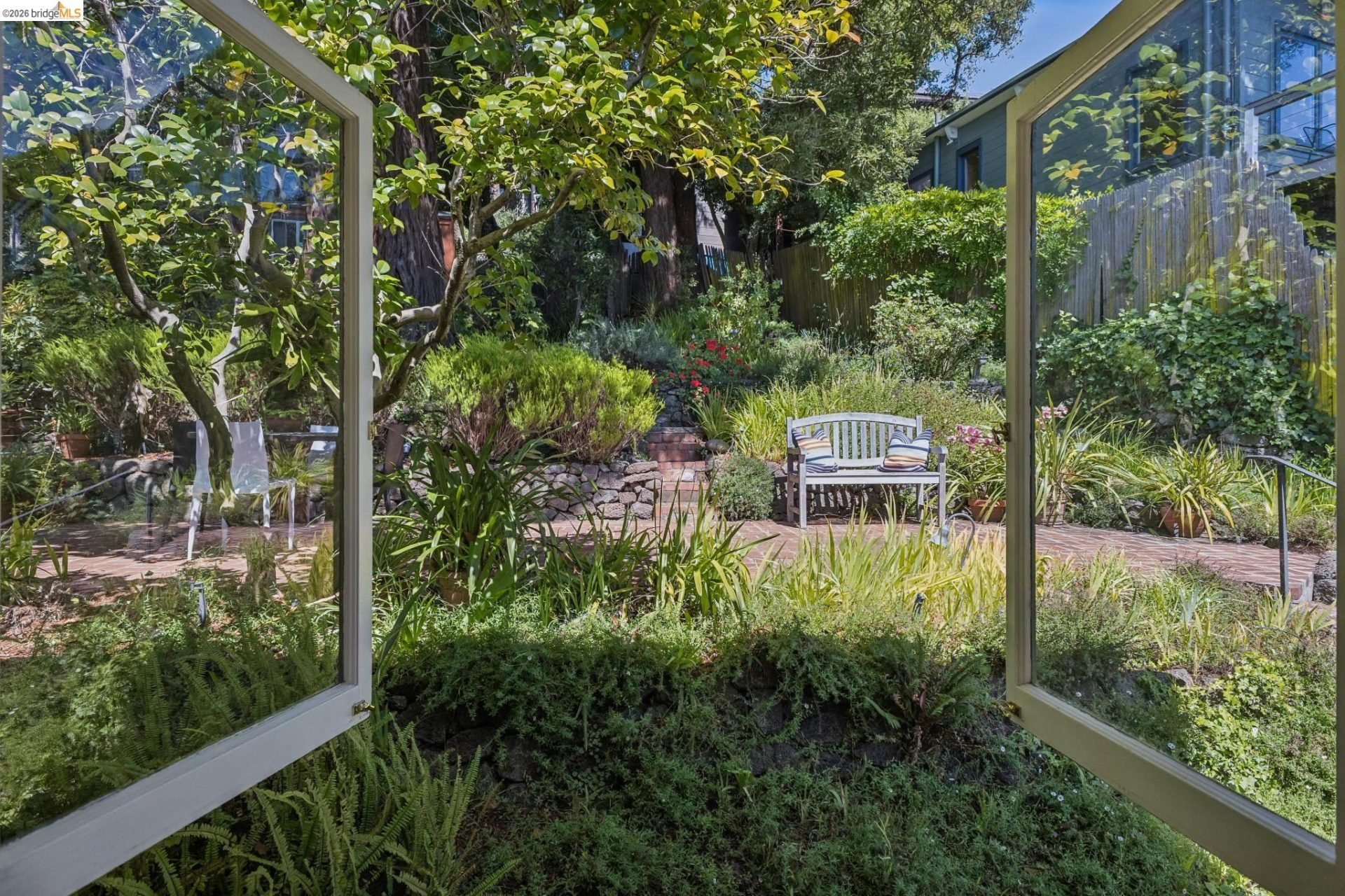 Property photo 33