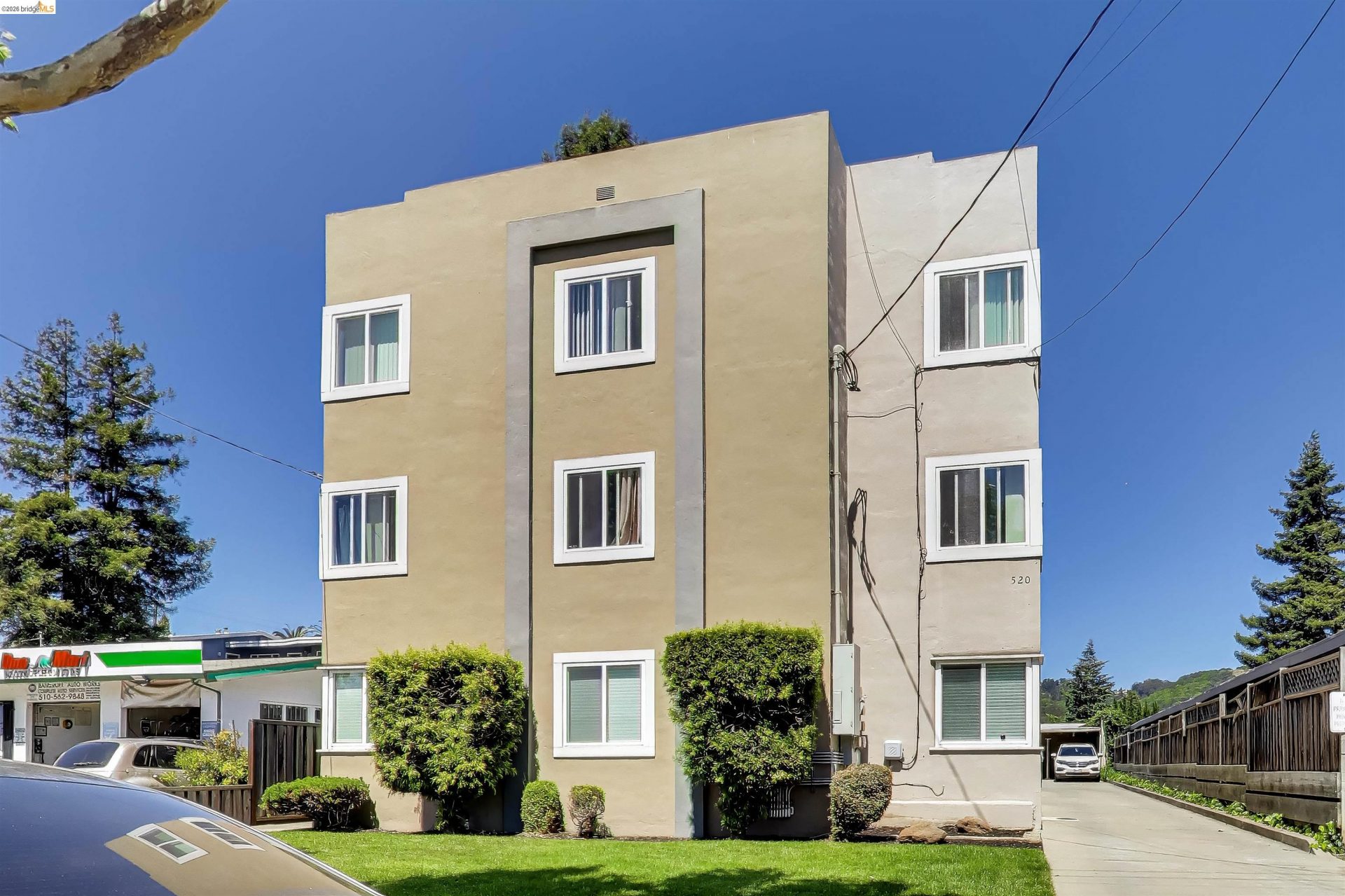 Property photo 9