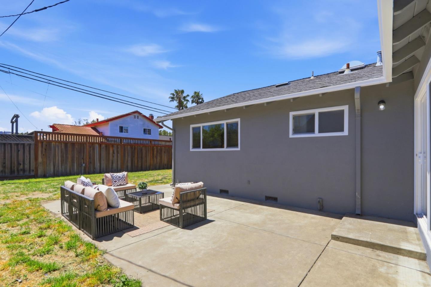 Property photo 35