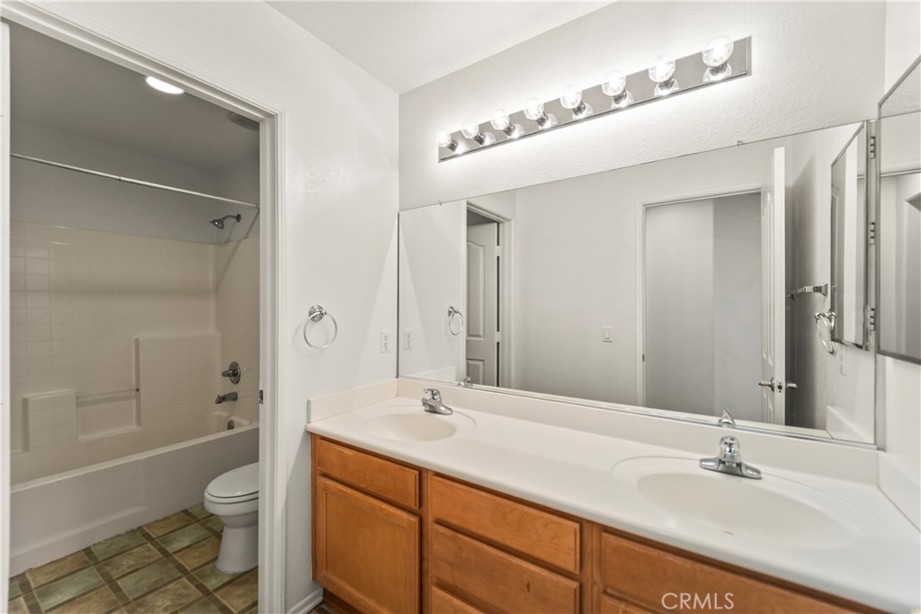Property photo 35