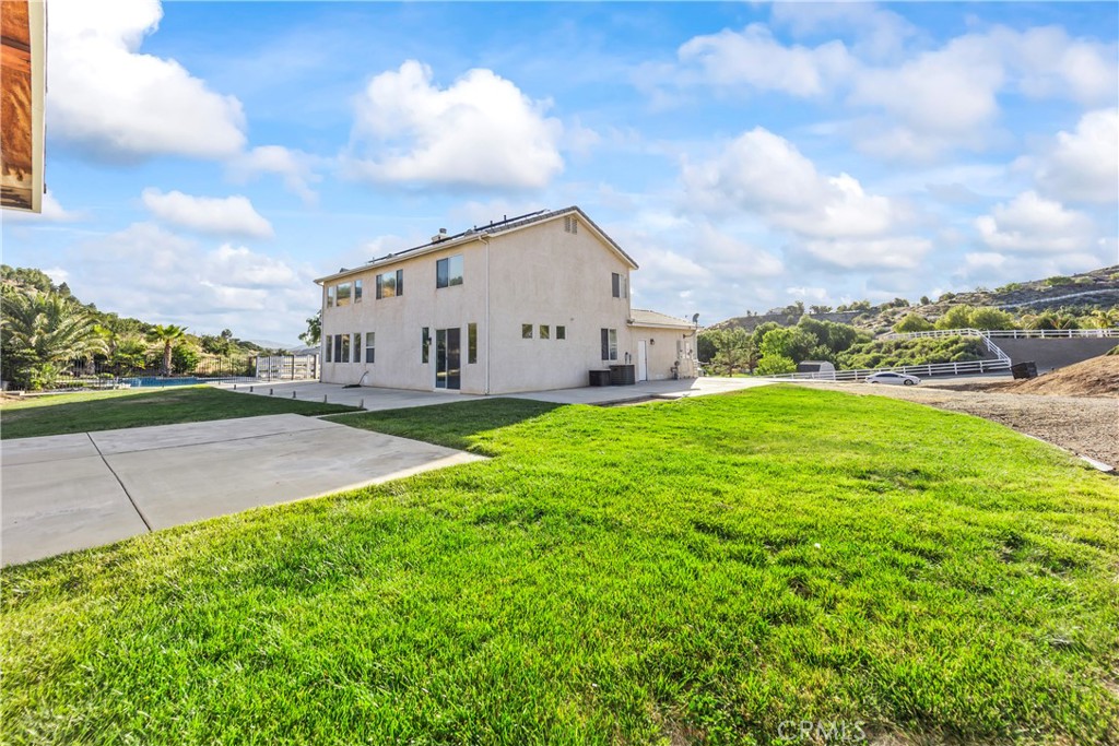 Property photo 44