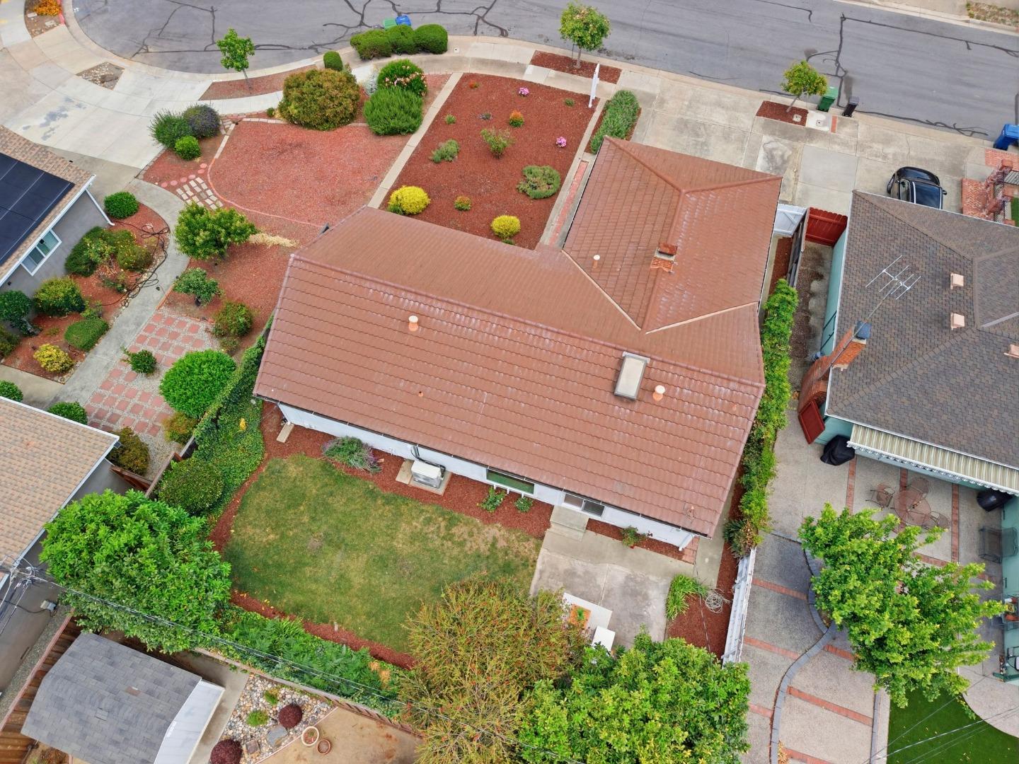 Property photo 36