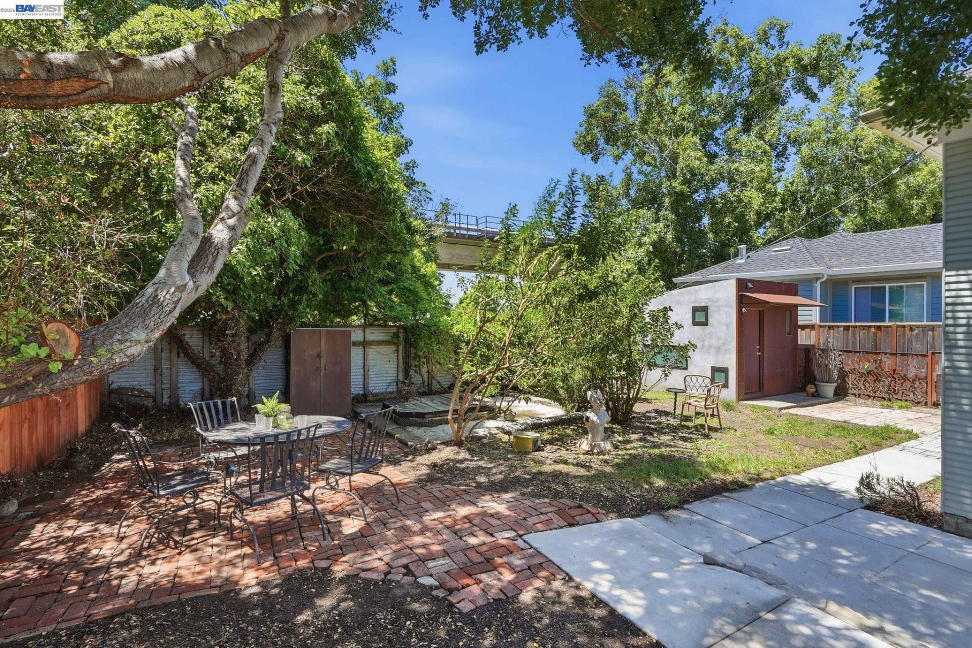Property photo 43