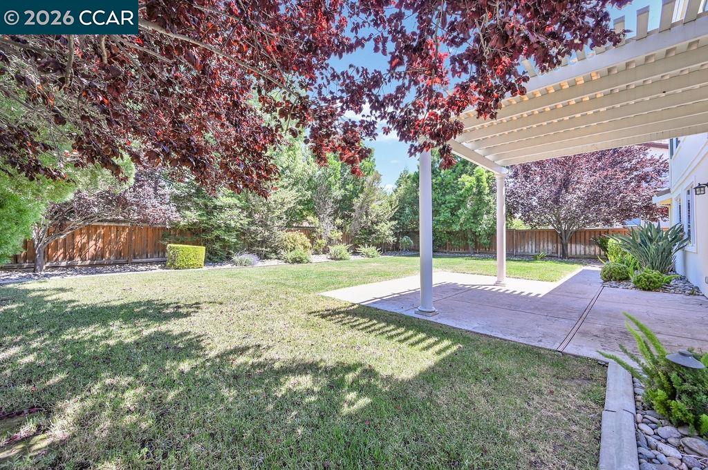 Property photo 37
